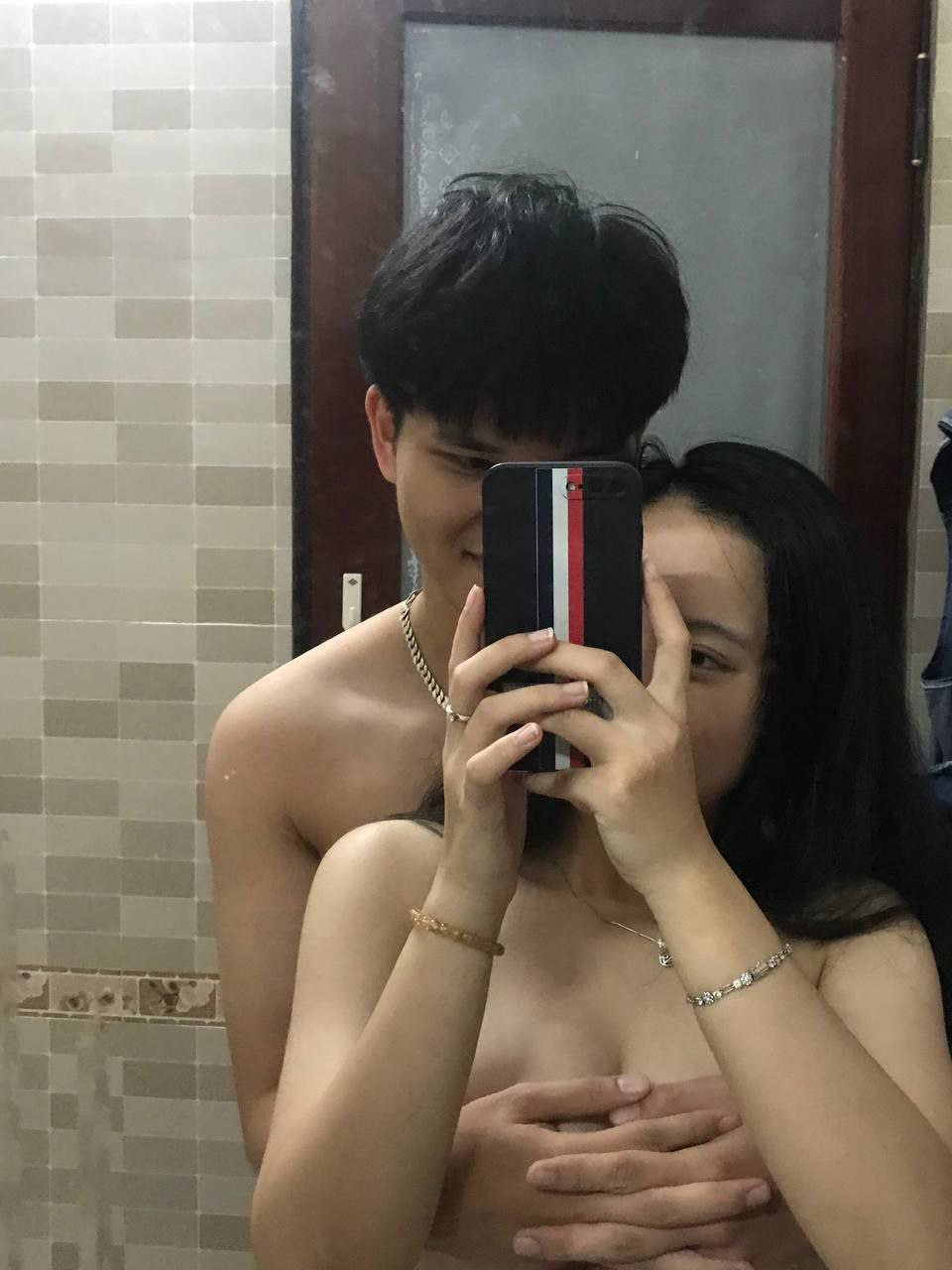 Bác sĩ buồi to chuyên khám bệnh nứng lồn